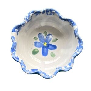 Artisan country blue and white scalloped thumb print pottery bowl thumb bowl